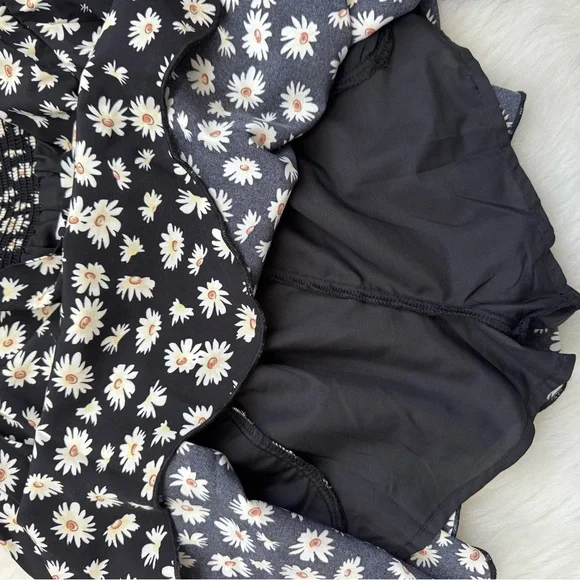 Pink Lily Black Floral Print Skort - Picture 5 of 10